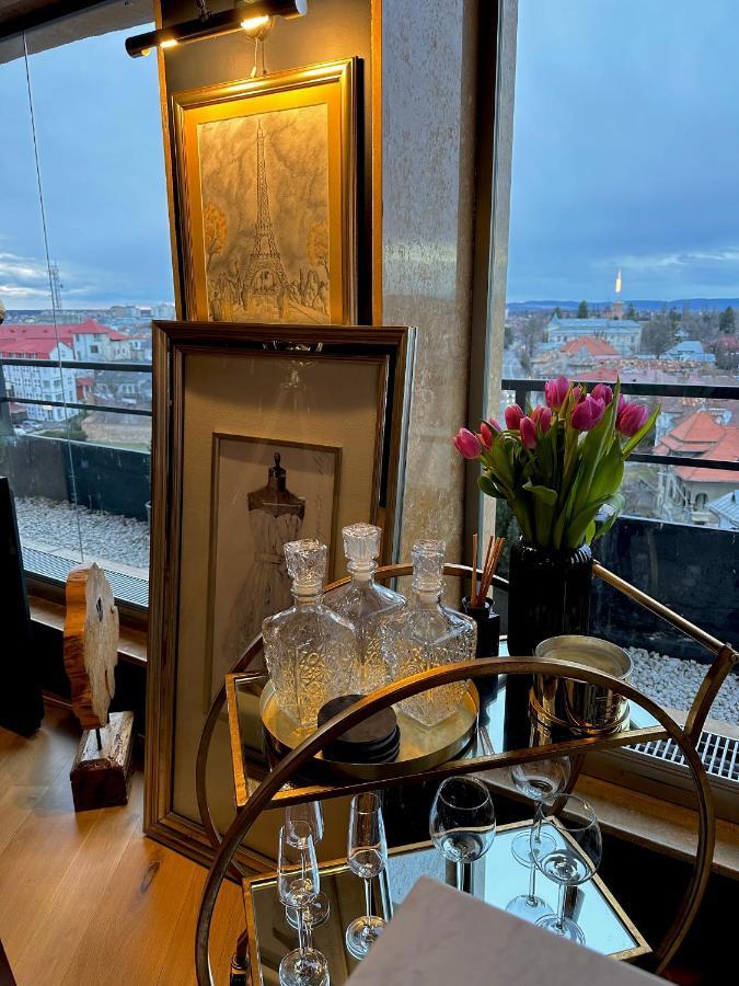 Noir Penthouse Leilighet Targoviste Eksteriør bilde